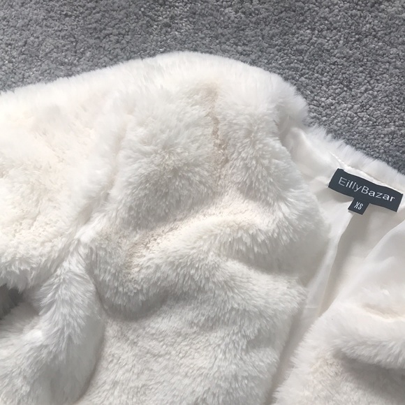 Brand new fur jacket - Picture 5 of 5